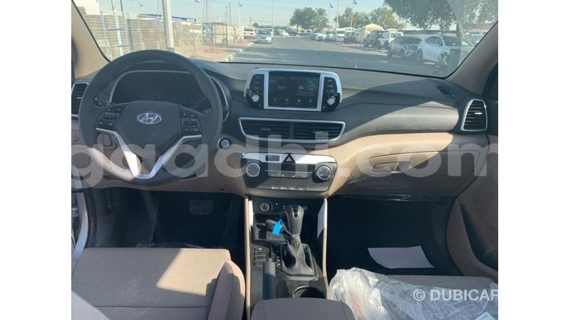 Big with watermark hyundai tucson somalia import dubai 3679