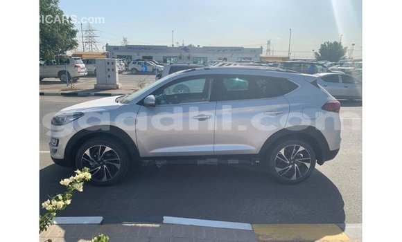 ይግዙ Imported Hyundai Tucson ሌላ መኪና በ Import - Dubai በ ሶማሊያ ይግዙ Imported Hyundai Tucson ሌላ መኪና በ Import - Dubai በ ሶማሊያ