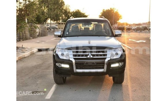 Buy Import Mitsubishi Pajero Black Car in Import - Dubai in Somalia Buy Import Mitsubishi Pajero Black Car in Import - Dubai in Somalia
