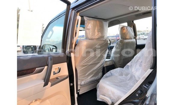 Buy Import Mitsubishi Pajero Black Car in Import - Dubai in Somalia Buy Import Mitsubishi Pajero Black Car in Import - Dubai in Somalia