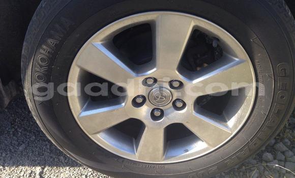 ይግዙ ያገለገለ Toyota Harrier ብር መኪና በ ሞቃዲሾ በ ሶማሊያ ይግዙ ያገለገለ Toyota Harrier ብር መኪና በ ሞቃዲሾ በ ሶማሊያ