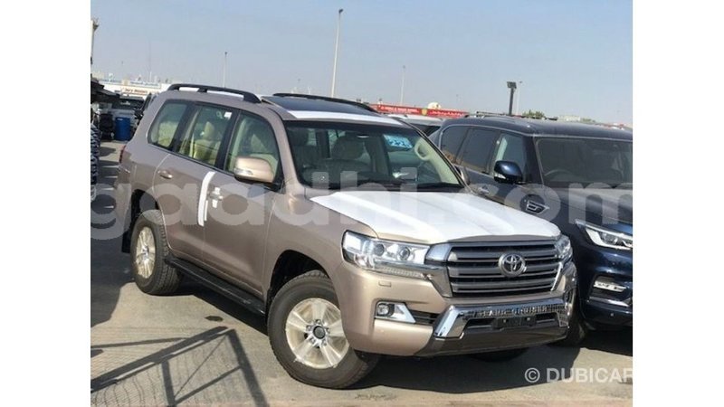 Big with watermark toyota land cruiser somalia import dubai 3689