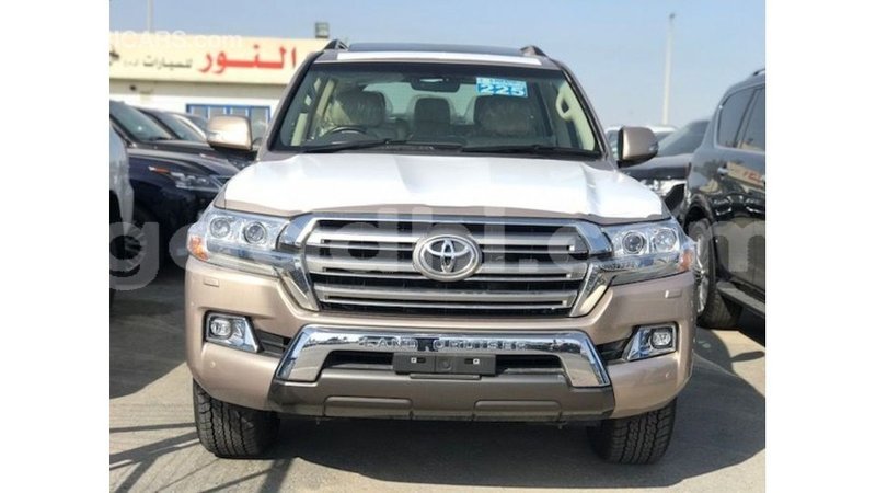 Big with watermark toyota land cruiser somalia import dubai 3689