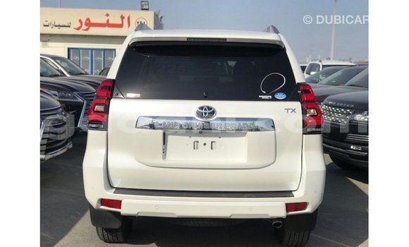 ይግዙ Imported Toyota Prado ነጭ መኪና በ Import - Dubai በ ሶማሊያ ይግዙ Imported Toyota Prado ነጭ መኪና በ Import - Dubai በ ሶማሊያ