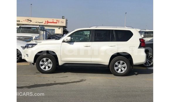 ይግዙ Imported Toyota Prado ነጭ መኪና በ Import - Dubai በ ሶማሊያ ይግዙ Imported Toyota Prado ነጭ መኪና በ Import - Dubai በ ሶማሊያ