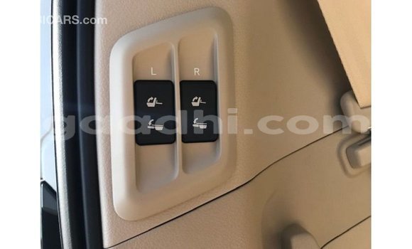 ይግዙ Imported Toyota Prado ነጭ መኪና በ Import - Dubai በ ሶማሊያ ይግዙ Imported Toyota Prado ነጭ መኪና በ Import - Dubai በ ሶማሊያ