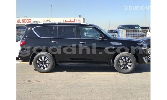 Acheter Import Voiture Nissan Patrol Noir à Import - Dubai, Somalie Acheter Import Voiture Nissan Patrol Noir à Import - Dubai, Somalie