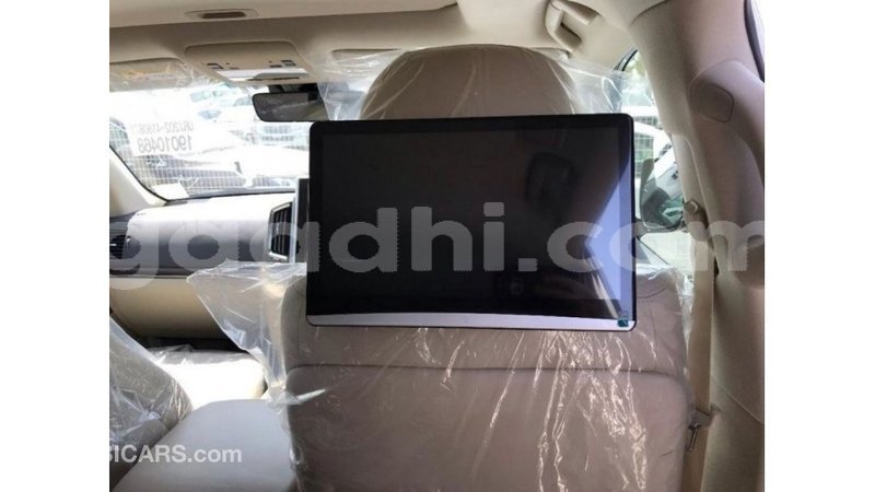 Big with watermark toyota land cruiser somalia import dubai 3694