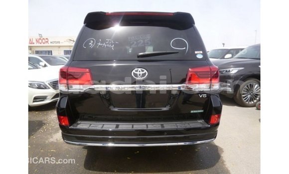 Acheter Import Voiture Toyota Land Cruiser Noir à Import - Dubai, Somalie Acheter Import Voiture Toyota Land Cruiser Noir à Import - Dubai, Somalie