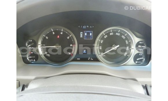 Acheter Import Voiture Toyota Land Cruiser Noir à Import - Dubai, Somalie Acheter Import Voiture Toyota Land Cruiser Noir à Import - Dubai, Somalie