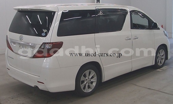 ይግዙ ያገለገለ Toyota Alphard ነጭ መኪና በ ሞቃዲሾ በ ሶማሊያ ይግዙ ያገለገለ Toyota Alphard ነጭ መኪና በ ሞቃዲሾ በ ሶማሊያ