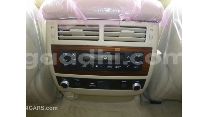 Big with watermark toyota land cruiser somalia import dubai 3707