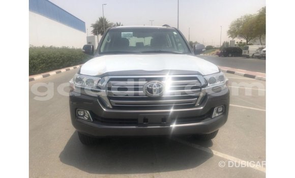 Acheter Import Voiture Toyota Land Cruiser Autre à Import - Dubai, Somalie Acheter Import Voiture Toyota Land Cruiser Autre à Import - Dubai, Somalie