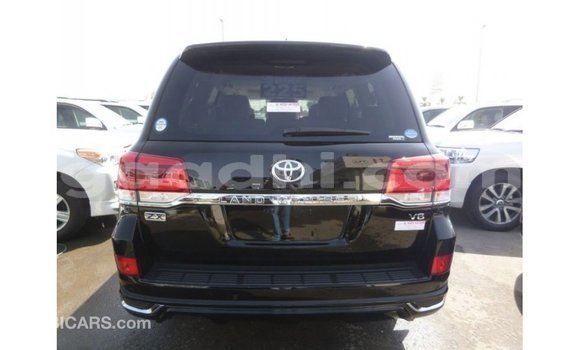 Acheter Import Voiture Toyota Land Cruiser Noir à Import - Dubai, Somalie Acheter Import Voiture Toyota Land Cruiser Noir à Import - Dubai, Somalie
