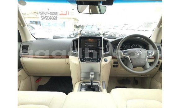 Acheter Import Voiture Toyota Land Cruiser Autre à Import - Dubai, Somalie Acheter Import Voiture Toyota Land Cruiser Autre à Import - Dubai, Somalie