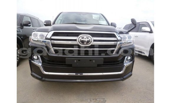 Acheter Import Voiture Toyota Land Cruiser Noir à Import - Dubai, Somalie Acheter Import Voiture Toyota Land Cruiser Noir à Import - Dubai, Somalie