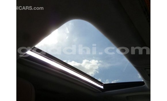 ይግዙ Imported Toyota Land Cruiser ቀይ መኪና በ Import - Dubai በ ሶማሊያ ይግዙ Imported Toyota Land Cruiser ቀይ መኪና በ Import - Dubai በ ሶማሊያ