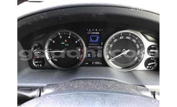 Acheter Import Voiture Toyota Land Cruiser Noir à Import - Dubai, Somalie Acheter Import Voiture Toyota Land Cruiser Noir à Import - Dubai, Somalie