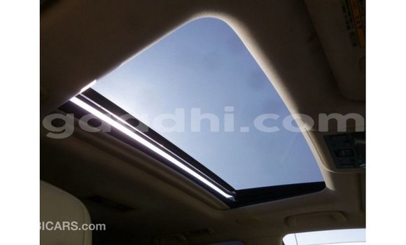 Acheter Import Voiture Toyota Land Cruiser Noir à Import - Dubai, Somalie Acheter Import Voiture Toyota Land Cruiser Noir à Import - Dubai, Somalie