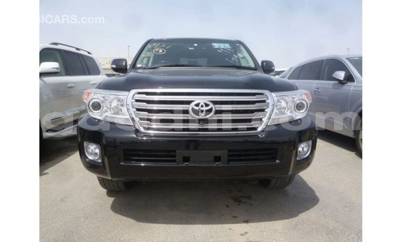 Acheter Import Voiture Toyota Land Cruiser Noir à Import - Dubai, Somalie Acheter Import Voiture Toyota Land Cruiser Noir à Import - Dubai, Somalie