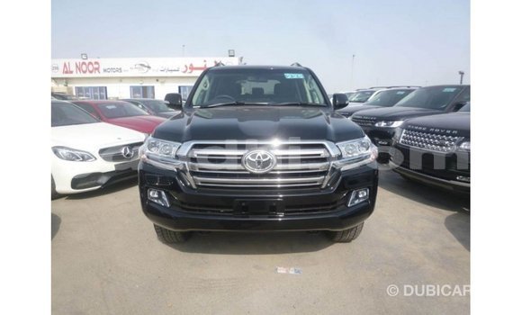 Acheter Import Voiture Toyota Land Cruiser Noir à Import - Dubai, Somalie Acheter Import Voiture Toyota Land Cruiser Noir à Import - Dubai, Somalie