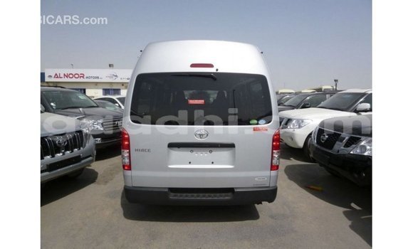 Acheter Import Voiture Toyota Hiace Autre à Import - Dubai, Somalie Acheter Import Voiture Toyota Hiace Autre à Import - Dubai, Somalie