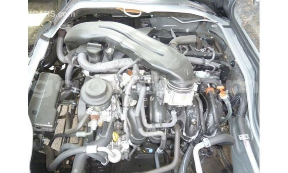 Acheter Import Voiture Toyota Hiace Autre à Import - Dubai, Somalie Acheter Import Voiture Toyota Hiace Autre à Import - Dubai, Somalie