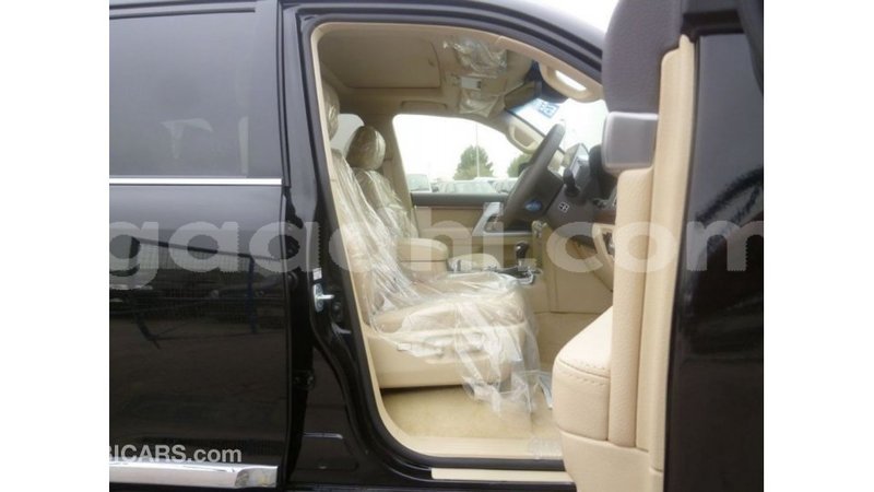 Big with watermark toyota land cruiser somalia import dubai 3736