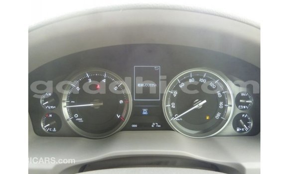 Acheter Import Voiture Toyota Land Cruiser Noir à Import - Dubai, Somalie Acheter Import Voiture Toyota Land Cruiser Noir à Import - Dubai, Somalie