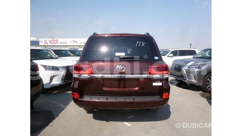 Big with watermark toyota land cruiser somalia import dubai 3737