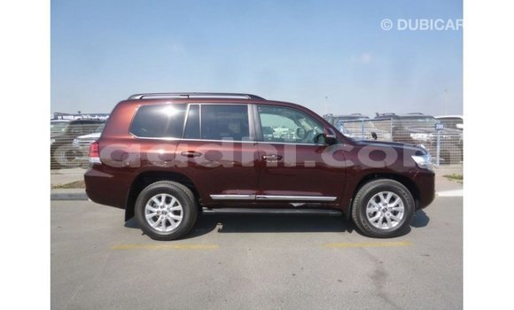 ይግዙ Imported Toyota Land Cruiser ብናማ መኪና በ Import - Dubai በ ሶማሊያ ይግዙ Imported Toyota Land Cruiser ብናማ መኪና በ Import - Dubai በ ሶማሊያ