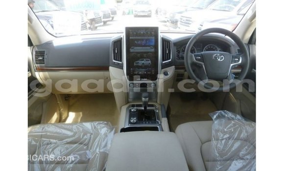 Acheter Import Voiture Toyota Land Cruiser Bleu à Import - Dubai, Somalie Acheter Import Voiture Toyota Land Cruiser Bleu à Import - Dubai, Somalie