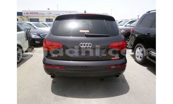 Acheter Import Voiture Audi Q7 Noir à Import - Dubai, Somalie Acheter Import Voiture Audi Q7 Noir à Import - Dubai, Somalie