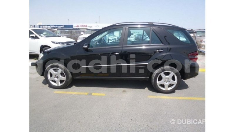 Big with watermark mercedes benz 190 somalia import dubai 3748