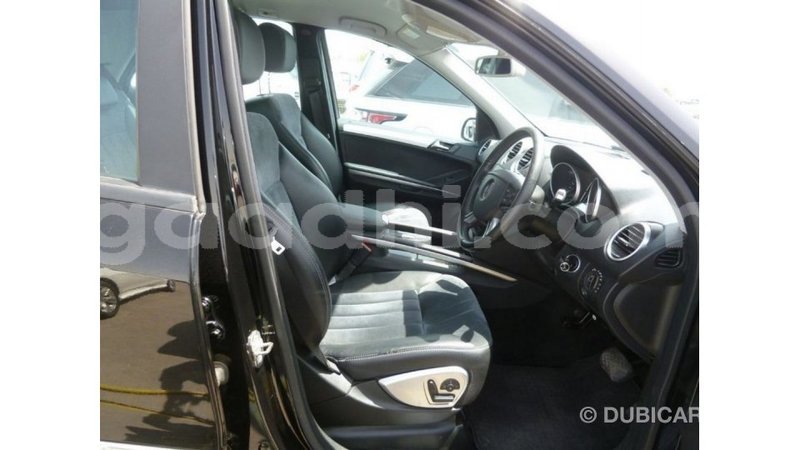 Big with watermark mercedes benz 190 somalia import dubai 3748