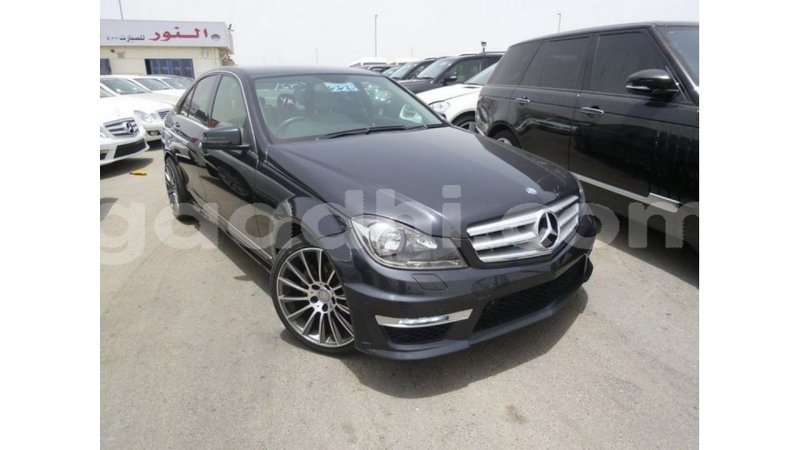 Big with watermark mercedes benz 190 somalia import dubai 3751