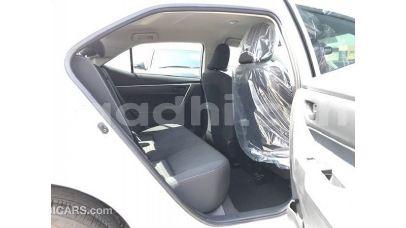 Big with watermark toyota corolla somalia import dubai 3760