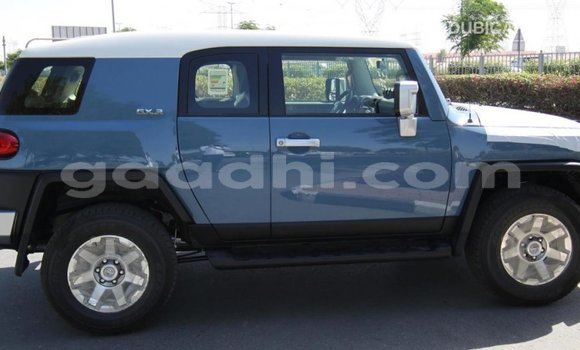Nunua Imported Toyota FJ Cruiser Bluu Gari ndani ya Import - Dubai nchini Somalia Nunua Imported Toyota FJ Cruiser Bluu Gari ndani ya Import - Dubai nchini Somalia