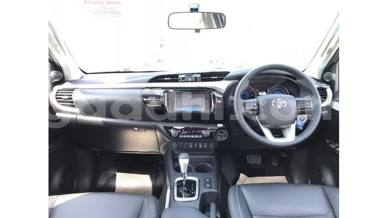 Big with watermark toyota hilux somalia import dubai 3763