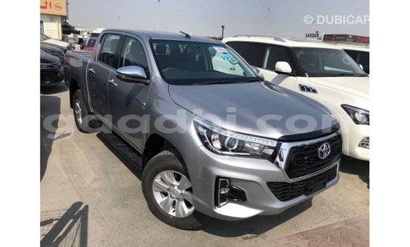 Acheter Import Voiture Toyota Hilux Autre à Import - Dubai, Somalie Acheter Import Voiture Toyota Hilux Autre à Import - Dubai, Somalie