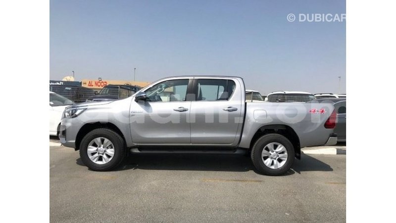 Big with watermark toyota hilux somalia import dubai 3763