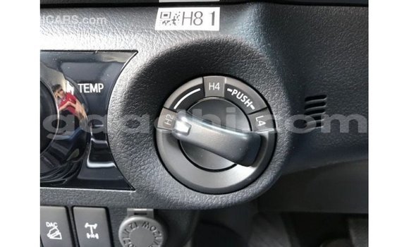 Acheter Import Voiture Toyota Hilux Autre à Import - Dubai, Somalie Acheter Import Voiture Toyota Hilux Autre à Import - Dubai, Somalie