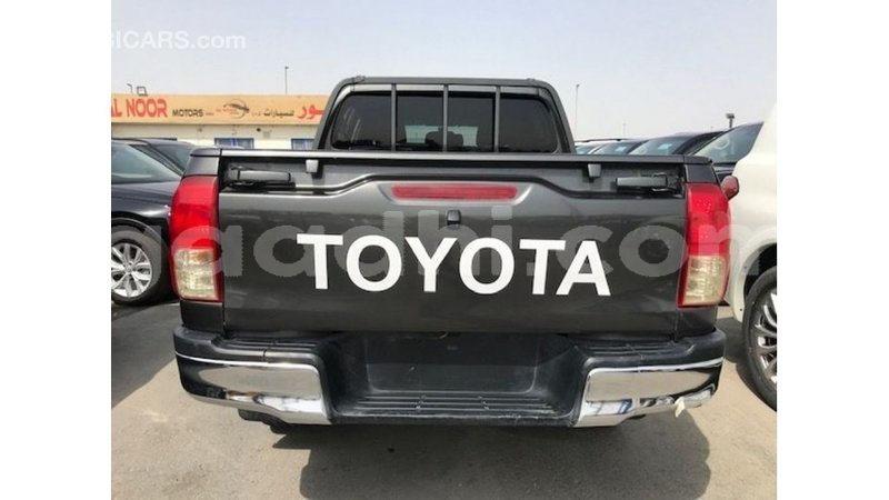 Big with watermark toyota hilux somalia import dubai 3765