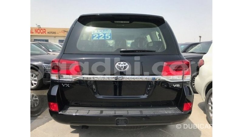 Big with watermark toyota land cruiser somalia import dubai 3767