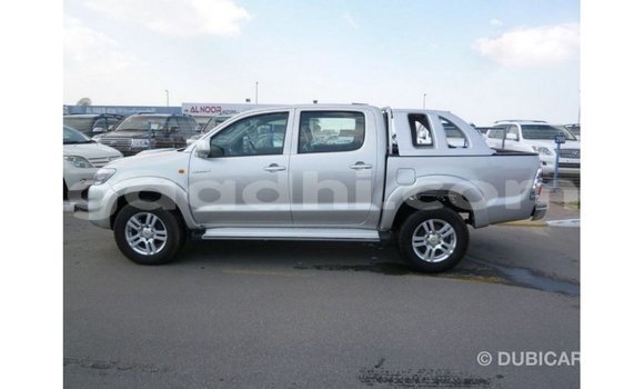 Acheter Import Voiture Toyota Hilux Autre à Import - Dubai, Somalie Acheter Import Voiture Toyota Hilux Autre à Import - Dubai, Somalie