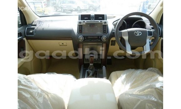 ይግዙ Imported Toyota Prado ነጭ መኪና በ Import - Dubai በ ሶማሊያ ይግዙ Imported Toyota Prado ነጭ መኪና በ Import - Dubai በ ሶማሊያ