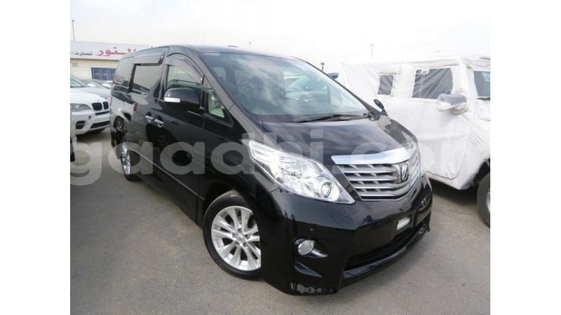 Big with watermark toyota alphard somalia import dubai 3777