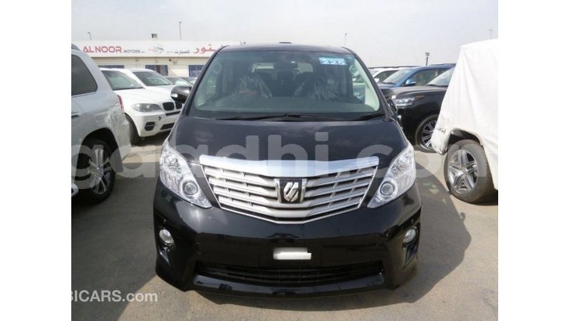 Big with watermark toyota alphard somalia import dubai 3777