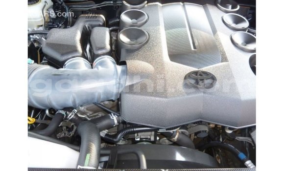 Acheter Import Voiture Toyota Prado Bleu à Import - Dubai, Somalie Acheter Import Voiture Toyota Prado Bleu à Import - Dubai, Somalie