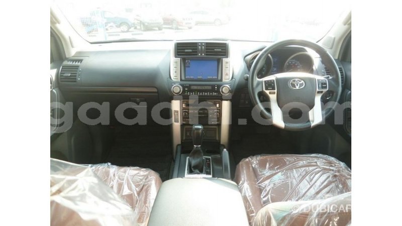 Big with watermark toyota prado somalia import dubai 3781